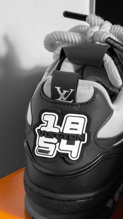LV Skate B&W 36 la 40