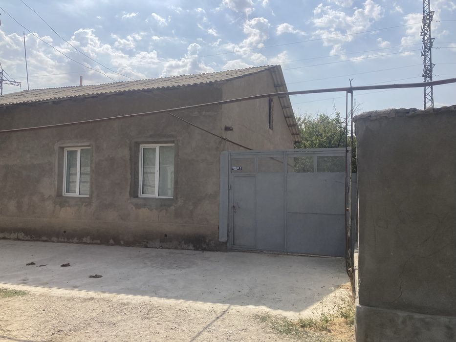 Кибрайда учаска Qibrayda xovli 10sotu joy