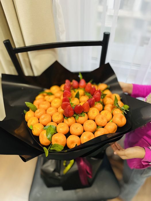 Клубника в шоколаде Алматы