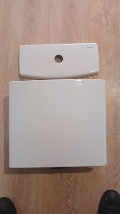 Продам бочек от унитаза "cersanit"