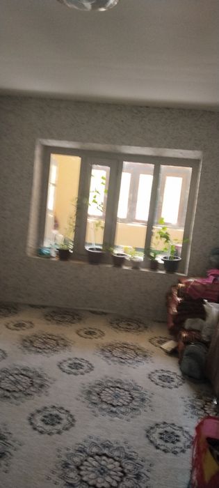Galasiyoga ikki etajlik domdan birinchi etajidan tayyor remont bolgan