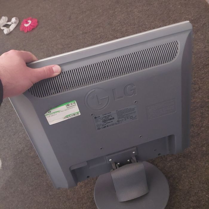 Монитор Флатрон НА ПРОМОЦИЯ!!