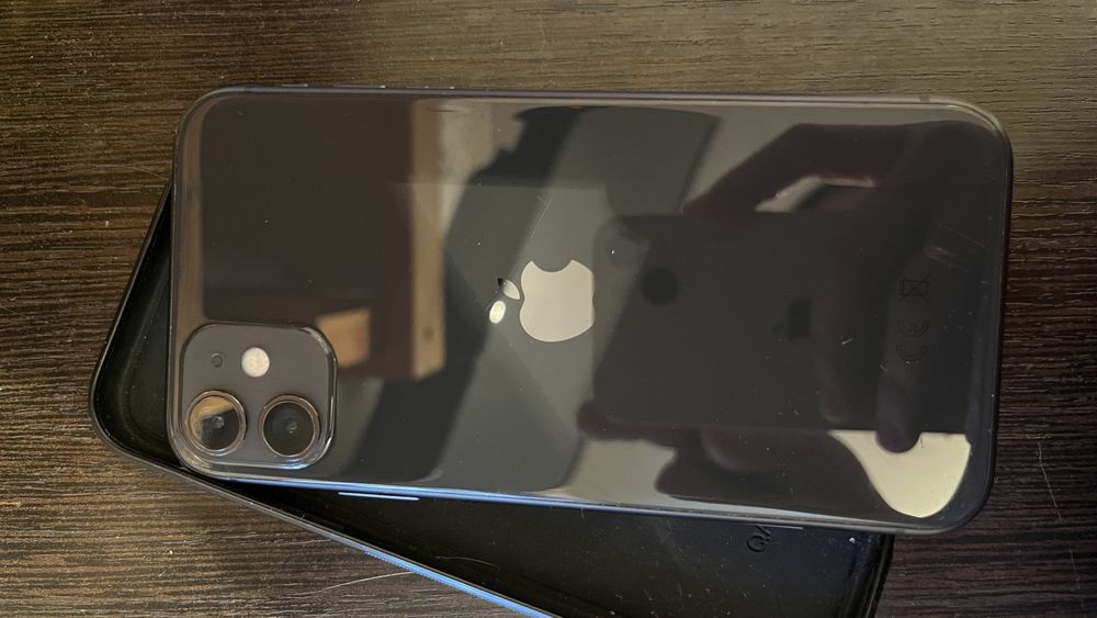 Айфон 11 сатылады