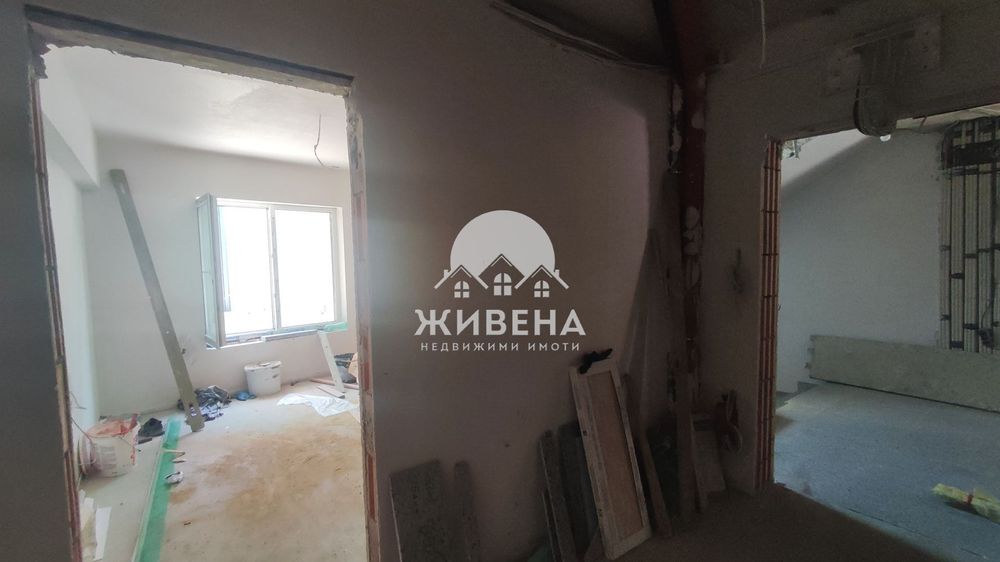 Продава се Тристаен апартамент в Варна, Базар Левски - 83 кв.м за 2509 €/кв.м - Снимка #9