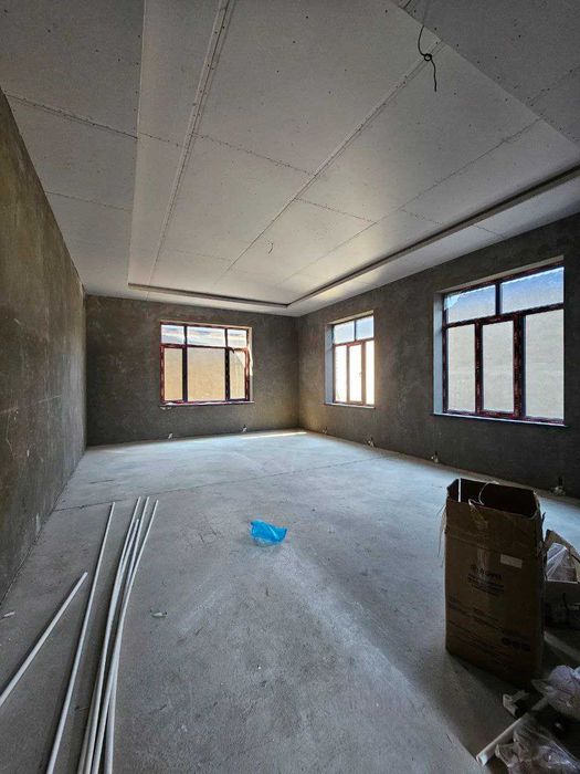 Саламатина.(Выборская). Продам 4уровневый  дом на 4.8 сотках. 1 линия.