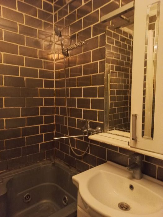 Продам 2 к Ленинградка 20 мкр 2/5