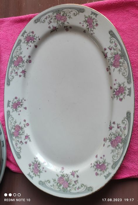 Сервиз  столовый