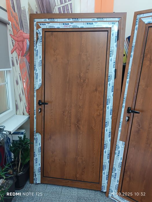 Алуминиеви врати