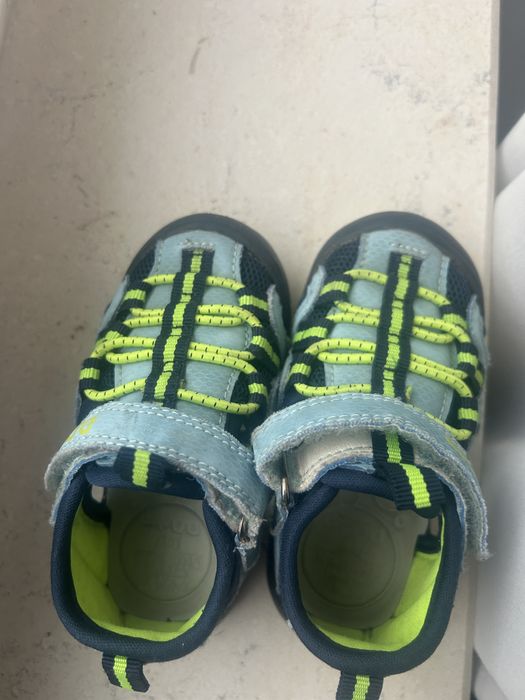 Детски сандали D-D Step и cross в размер 20-21,в добро състояние