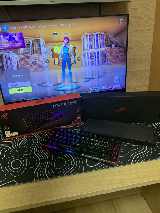 Gaming клавиатура Asus Rog Falchion 60%