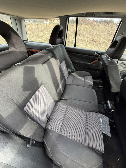 VW Bora 1.6 105PS НА ЧАСТИ!