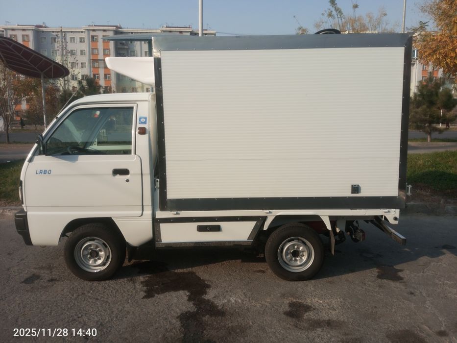 Продаю Labo с рефрижератором. 2025 года в идеальном состоянии!