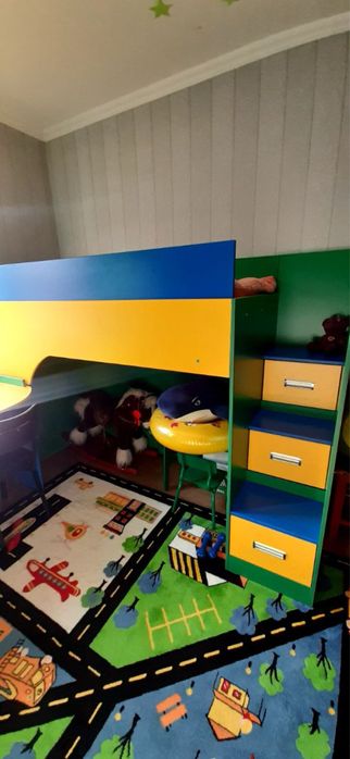 Продам детский гарнитур