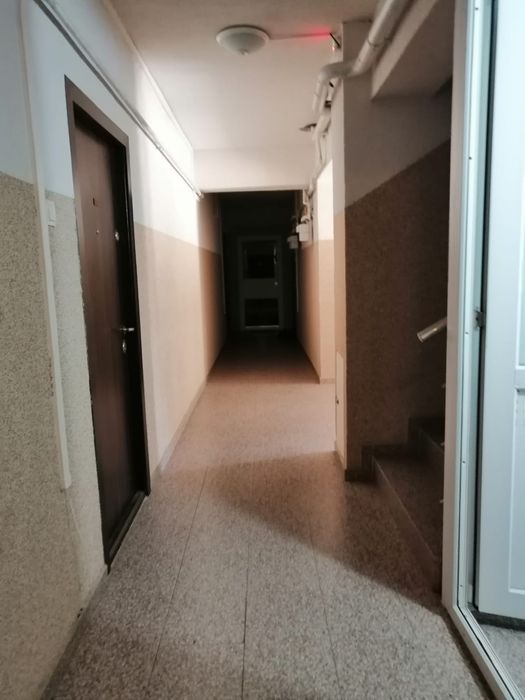 Curatenie profesionala in scari de bloc | birouri | hale| apartamente