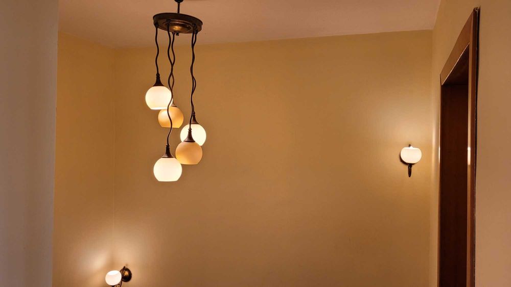 Set iluminat din alamă AUTENTIC candelabru 5 brațe + 3 aplice, stil clasic