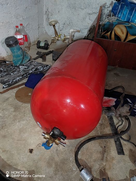 Yevro 4 metan gazbalon sotiladi