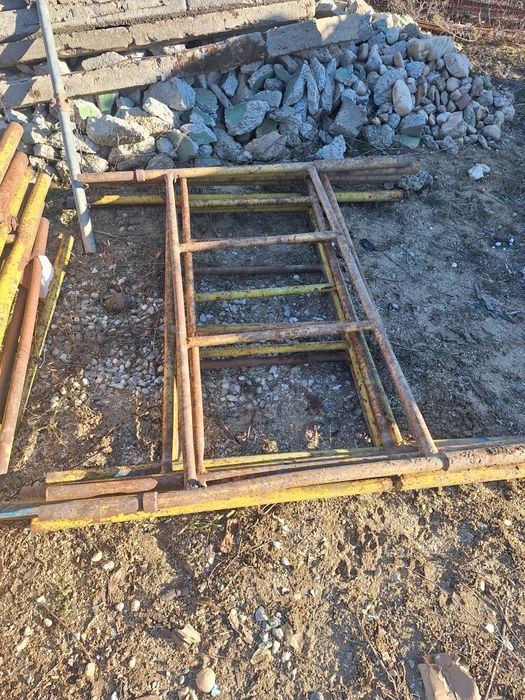 Vând chelă metalică