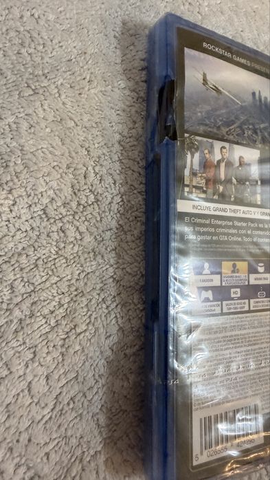 чисто нова Grand Theft Auto V, счупена кутийка, GTA V, GTA 5