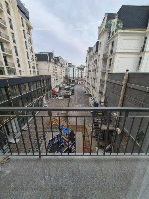 Продается 3х комн Квартира ЖК Виапорт улица Бабура, Заводская