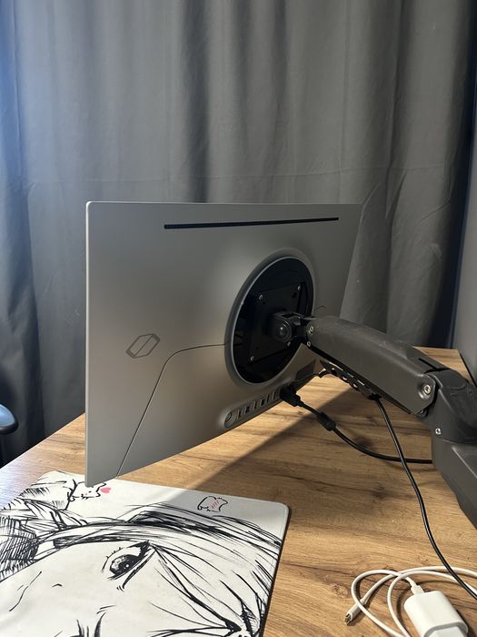 Монитор OLED 4K Samsung Odyssey G8