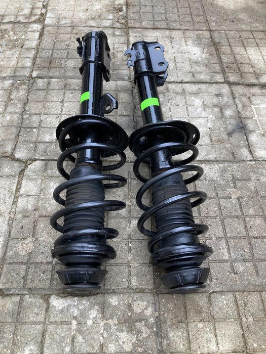 Макферсон /Амортисьори за Тойота Урбан крузер/Toyota urban cruiser 09г