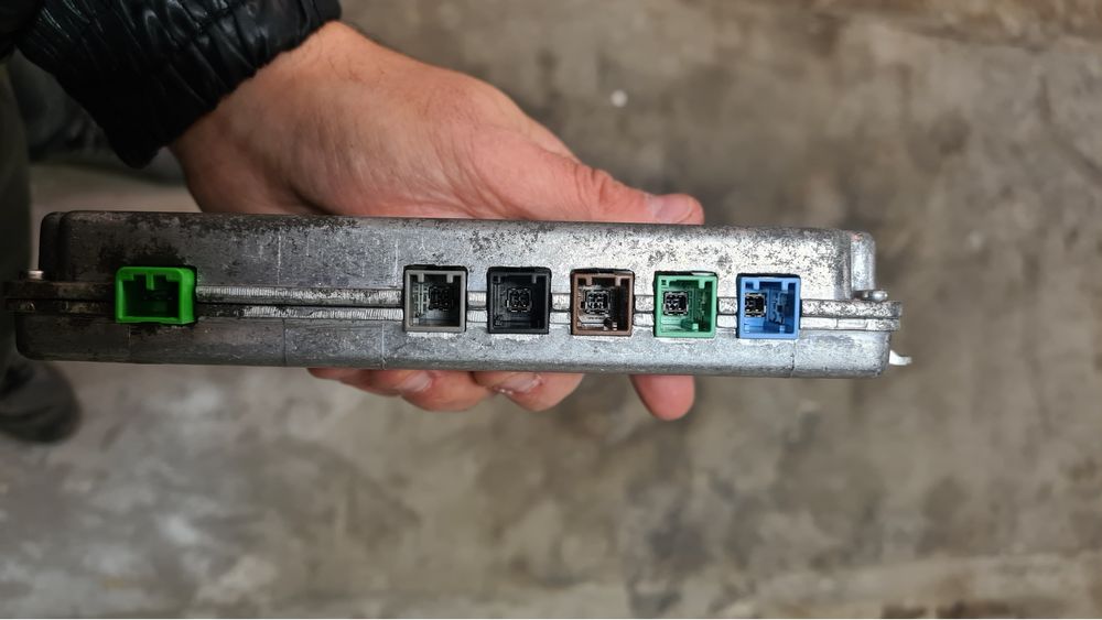 Продавам модул за 360* камери (WAM module) за Волво