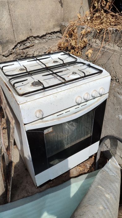 Газовая плита 4 комфорки