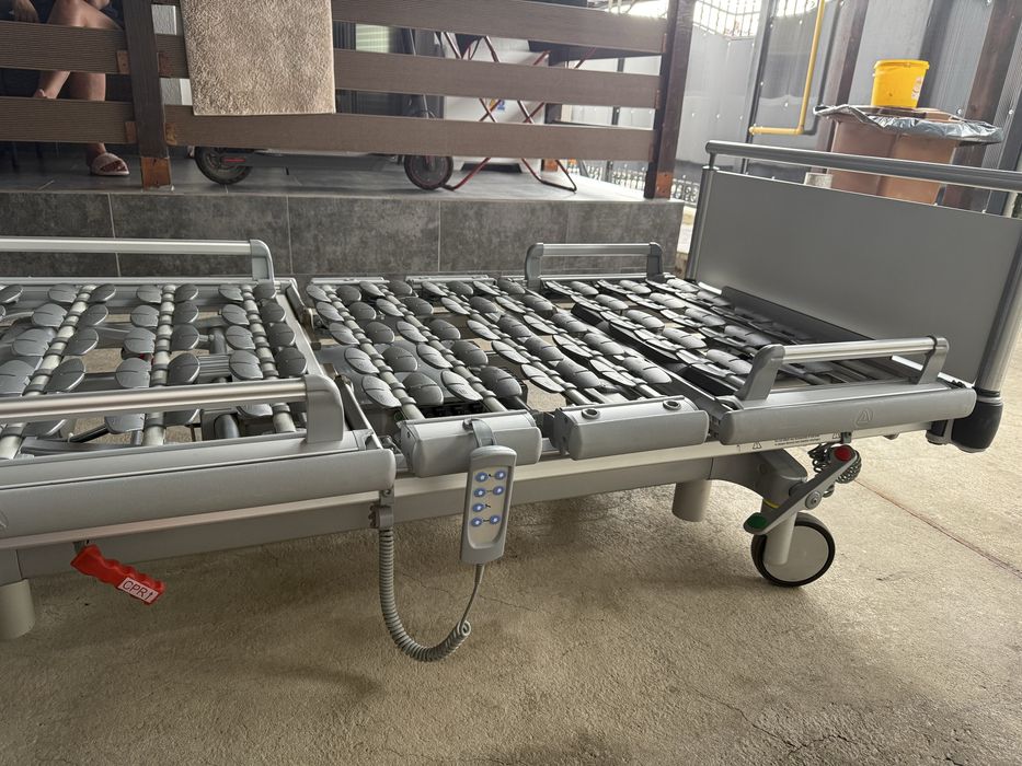 Pat medical electric ingrijire bolnavi la domiciliu Volker Kinikbett