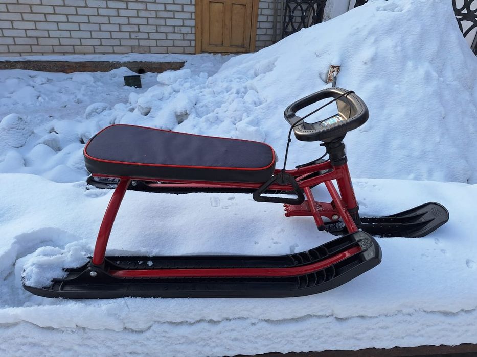 Продам Санки идеальное состояние