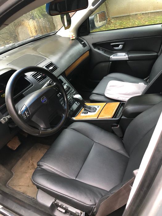 Volvo XC90 2004 .