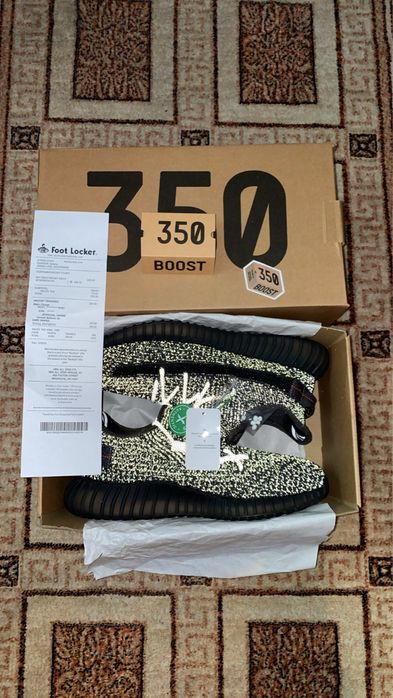 Yeezy 350 - Black Reflective, marimea 44, noi in cutie