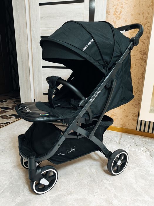 Продается коляска Pierre Cardin зима-лето