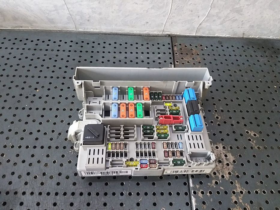 Panou sigurante bmw seria 3 e90 690661303 18842000000a bj3a121625 690661303