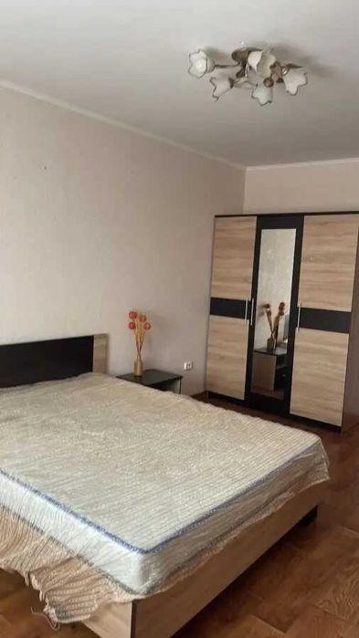 Дава се под наем Двустаен апартамент в София, Център - 55 кв.м за 392.7 € - Снимка #3