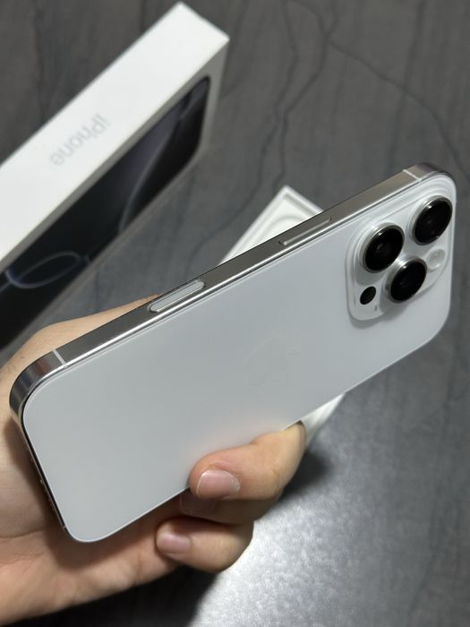 iPhone 16 Pro 256GB White Titanium !