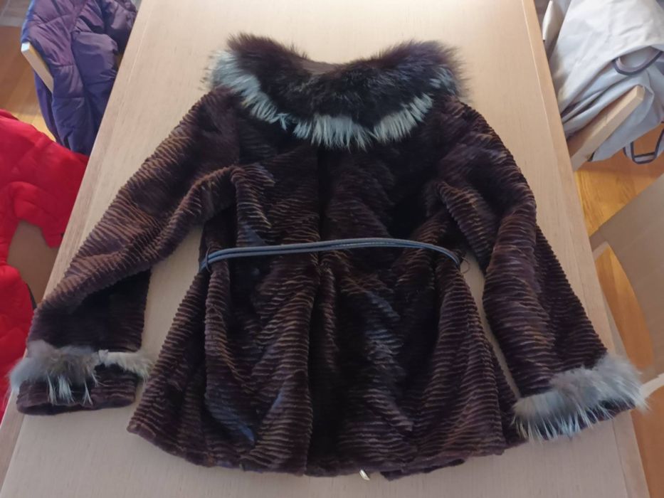 Палто от лисица и визон