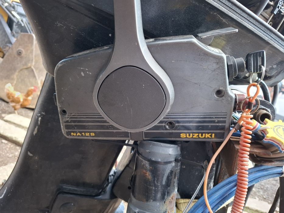 motor barca Suzuki 75 Dt