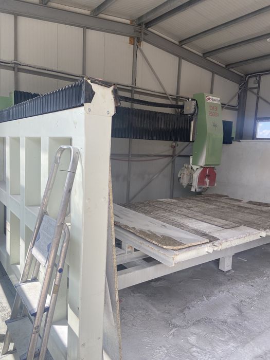 Машина за рязане на мрамор и гранит 4 осна снс