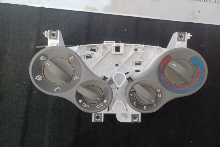 Comanda AC 98616274 98616274 Fiat Panda a 2-a generatie