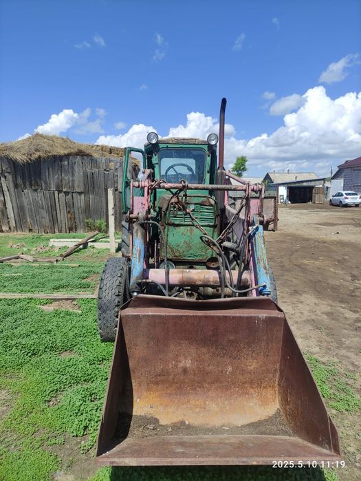 Трактор Кун ковш стогомет косилка все сборе