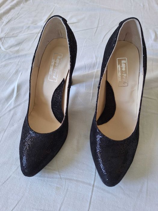 Pantofi din piele naturala negri