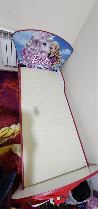 Кровать детская с матрасом