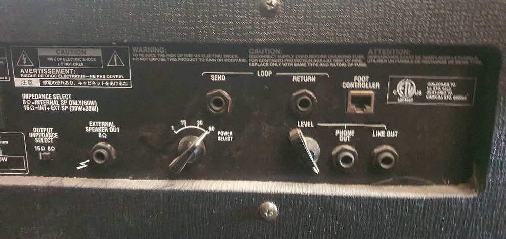 Vând amplificator chitara etc ..VOX Valvetronix VTX AD60VTx