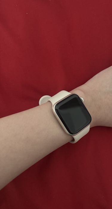 Смарт-часы Apple Watch SE 2 Gen (2022) 40мм