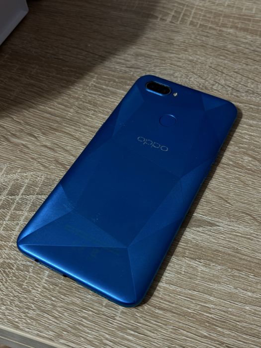 Продам телефон OPPO A12