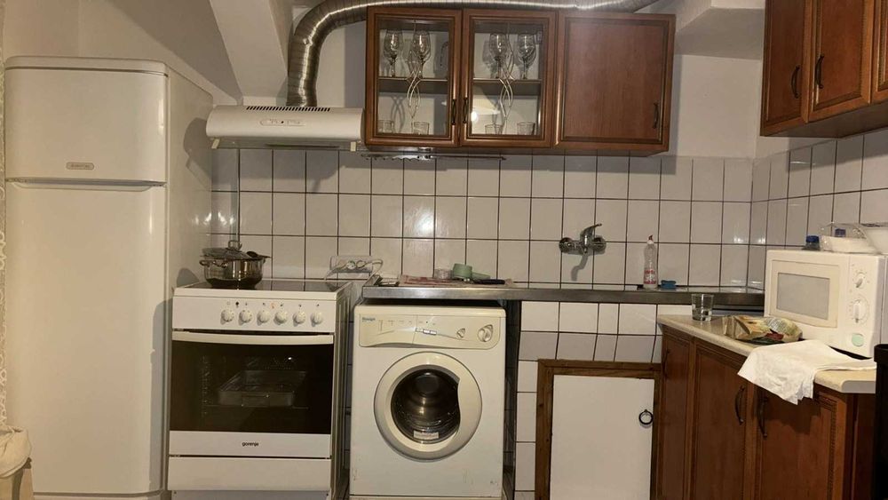 Дава се под наем Двустаен апартамент в Бургас, Братя Миладинови - 60 кв.м за 248.88 € - Снимка #4