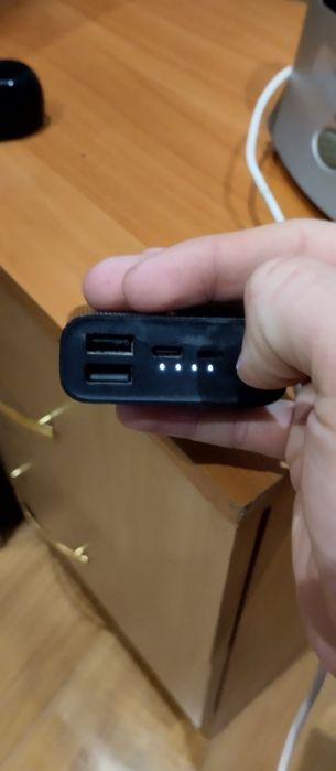 Продам повер банк