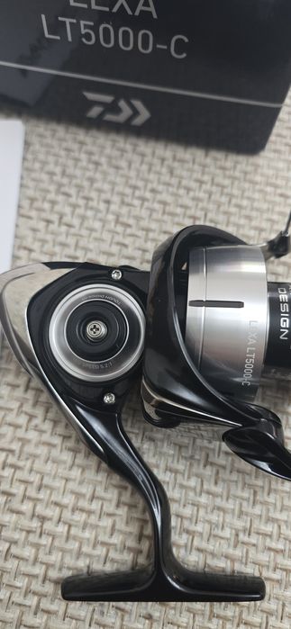 Daiwa 23 lexa lt5000-C  катушка безынерционная