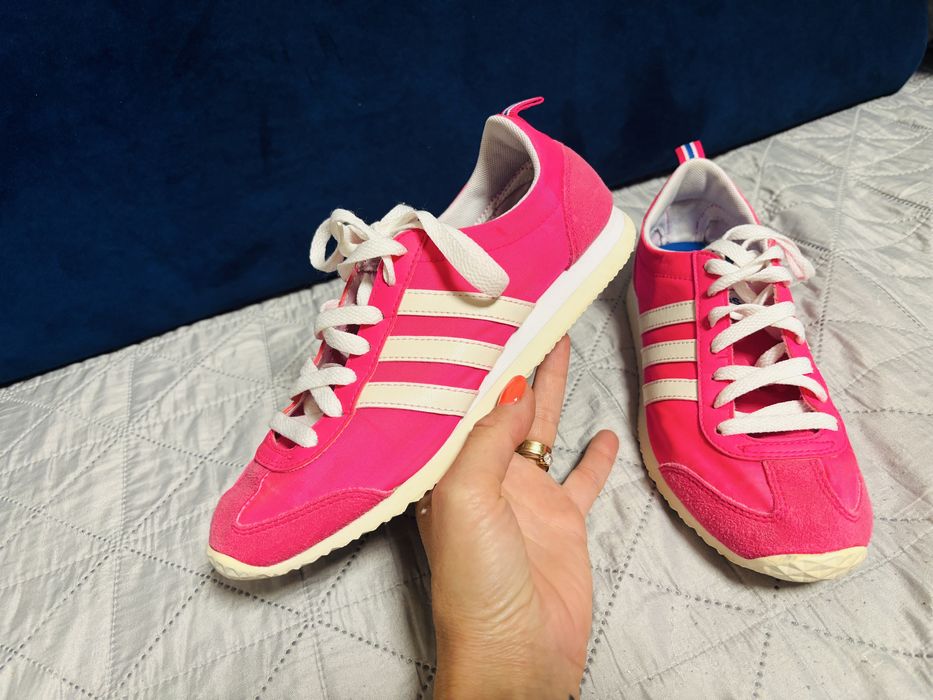 Маратонки adidas