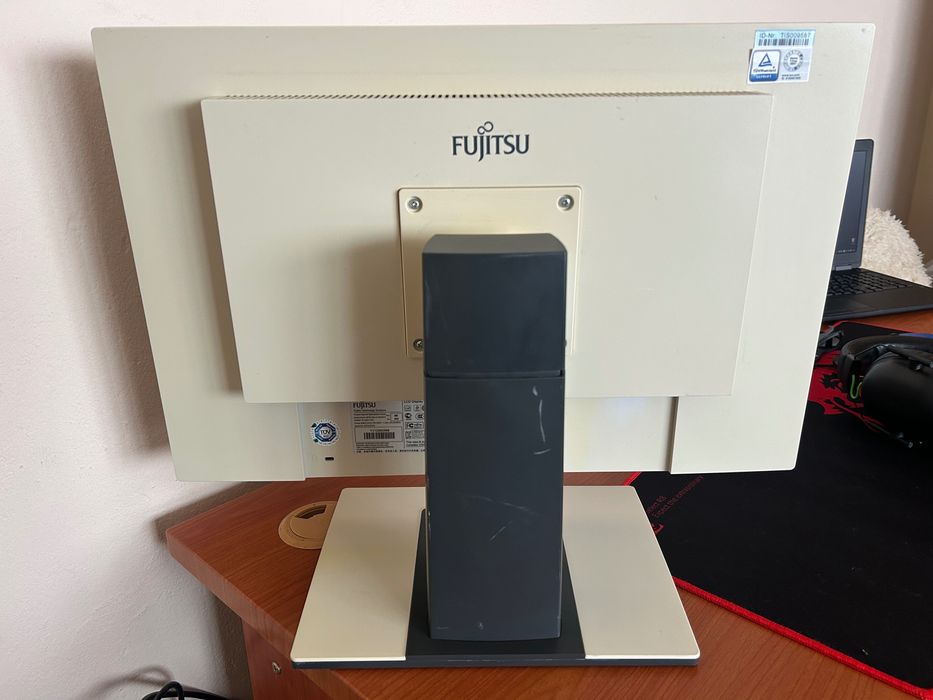 Монитор Fujitsu B22W-5 ECO